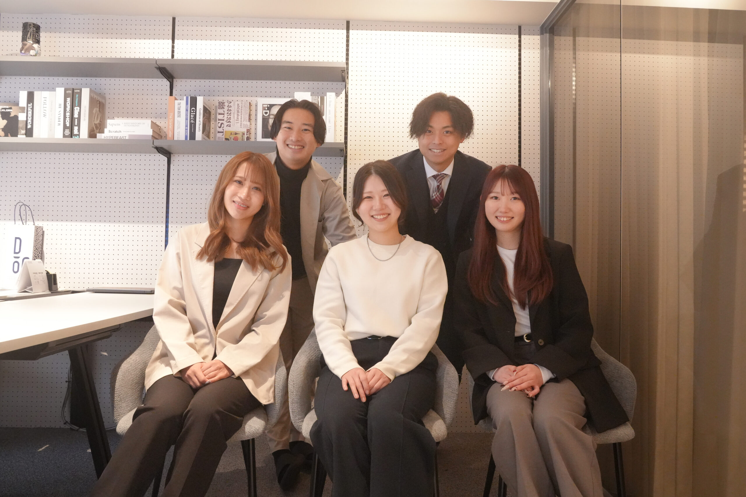 TGC社員のミーティング風景